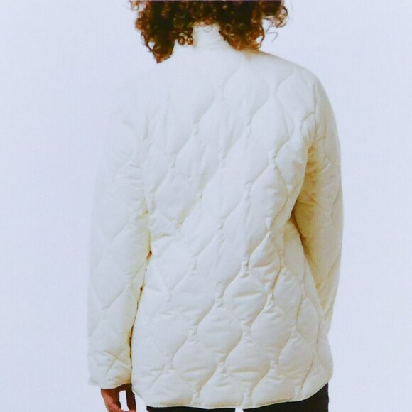 32 Degrees Quilted Women’s Button Up Jacket - White - Size Large **NEW** - Picture 2 of 3